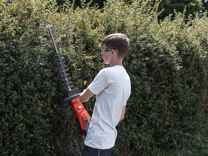 heiler Ausbildung zum Gärtner im Garten und Landschaftsbau